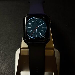 Apple Watch, Series 5, 44mm Aluminum, GPS